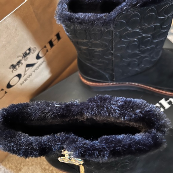 Coach Boots Brand New - Picture 2 of 9